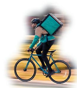 Bici, pedali e sudori dei riders