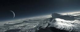 Il manto gelido di Plutone e quell&rsquo;oceano nascosto che lascia sognare la vita