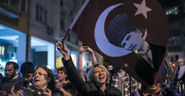 L&rsquo;opposizione turca vuole un referendum anti- Erdogan