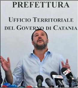 I leader fanno gli ultr&agrave; in curva sud Il linguaggio &egrave; dispregiativo e si governa con la paura percepita