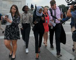 Trump attacca ancora, la Camera &ldquo; dem&rdquo; fa muro