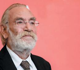 Carpentieri: &laquo;Contro il linguaggio dell&rsquo;odio il teatro non pu&ograve; fare nulla&raquo;