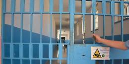 Da 40 anni in cella, da un anno senza cure. Ha anche un tumore e aspetta tac e terapia