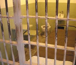 Tavolate e boss che comandano: tutto vero ma prima del 41 bis...