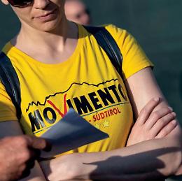 Democrazia diretta vs delegata: cos&igrave; Rousseau diventa parodia istituzionale