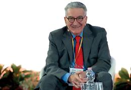 Pasquino: &laquo;il governo dura se M5s e Pd ripudiano il cattivismo e se Conte fa il leader&raquo;