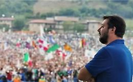 Salvini a Pontida: &laquo;Questa &egrave; l'Italia che vincer&agrave;&raquo;