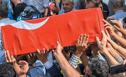 Da Bruxelles al Cremlino, tutti contro Erdogan: &laquo;Fermi i bombardamenti&raquo;