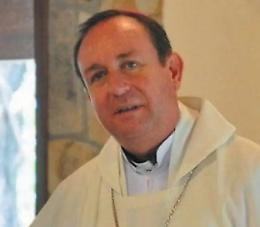 Abusi sessuali, ordine di cattura internazionale per il vescovo Zanchetta