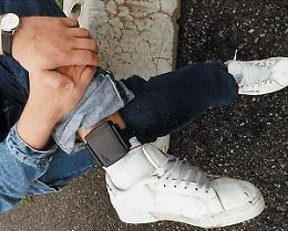 Braccialetti elettronici, bloccati dal Viminale, manca il nullaosta
