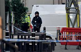 A Londra torna il terrore: accoltellati i passanti