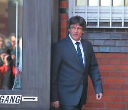 Catalogna, il Belgio sospende l&rsquo;estradizione di Puigdemont
