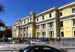 Catanzaro, giudice arrestato per corruzione in atti giudiziari: sesso e soldi in cambio di favori