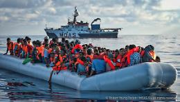 Salvini: "La Lega voter&agrave; per il processo anche in Aula"