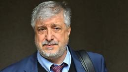 Io, avvocato di Bibbiano ho difeso i servizi sociali in tribunale e sono stato aggredito