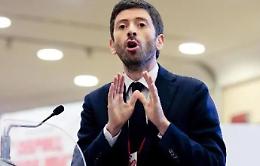 La ricetta del ministro Speranza: "Pugno duro verso gli irresponsabili"