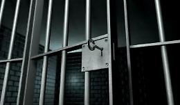 &laquo;Mio marito &egrave; in carcere ed ho paura di non rivederlo mai pi&ugrave;&raquo;