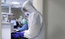 Covid, bollettino 25 aprile: mai cos&igrave; pochi malati