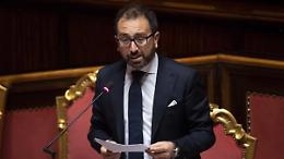 Ora lo annuncia anche Bonafede: "Dal 1 luglio riapre la Giustizia"