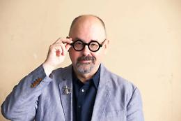 Morto lo scrittore spagnolo Carlos Ruiz Zaf&oacute;n