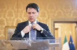 Il complotto c&rsquo;&egrave;, il grande vecchio manca, Conte resiste