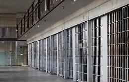 Tossicodipendente mor&igrave; in cella. La famiglia: riaprite le indagini