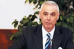 Coronavirus, il virologo Pal&ugrave;: &laquo;Non bisogna abbassare la guardia&raquo;