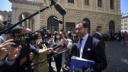 Finalmente una spallata all&rsquo;inutile totem dell&rsquo;abuso d&rsquo;ufficio