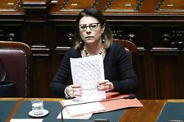 Treni, De Micheli: non era previsto riempimento al 100%