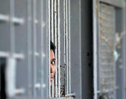 Cassazione: s&igrave; ai domiciliari a chi ha problemi psichiatrici