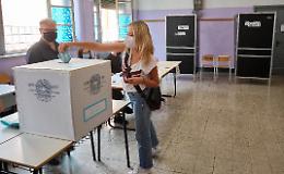 Primo giorno di voto concluso: affluenza quasi al 40 per cento