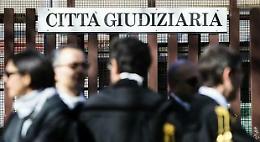 "Segnalati" ai pm i due avvocati positivi entrati in Tribunale