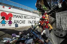 Genovese: "Non ho visto Camilla e Gaia, la mia vita &egrave; distrutta". I genitori: "Una recita""