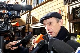 Salone del libro di Torino, rinviato a giudizio l&rsquo;ex sindaco Piero Fassino