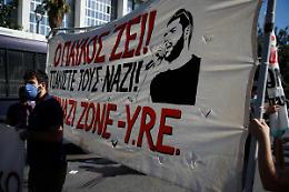 Cos&igrave; finisce Alba Dorata: 13 anni di carcere al leader del partito neonazista greco