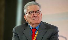 Gianfranco Pasquino: &laquo;Altro che disagio: in piazza poche persone e organizzate&raquo;