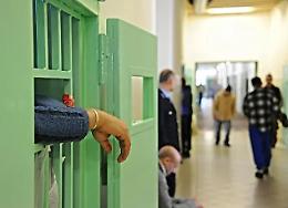 Allarme covid al carcere di Terni: 60 detenuti positivi