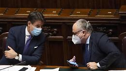 Sgravi per chi assume e stop ai licenziamenti. Pronto il testo della manovra