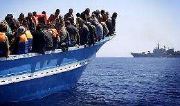 Il procuratore di Trieste: "Cancellare il reato di clandestinit&agrave;"