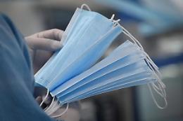 La Sicilia &egrave; la prima regione a tornare in zona gialla: obbligo delle mascherine all'aperto