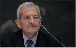 Luciano Violante: &laquo;I pm non devono riscrivere la storia d'Italia&raquo;
