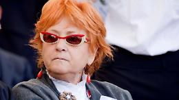 La procuratrice e l'autobiografia. Quando l'ego oltrepassa la comune decenza