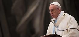 Papa Francesco: &laquo;Basta violenza sulle donne, &egrave; oltraggiare Dio&raquo;
