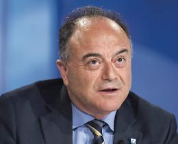 Gratteri, l'uomo forte che avanza tra le macerie dell'Anm