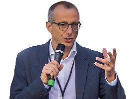 &laquo;Anticipiamo le primarie, alla costituente ci penser&agrave; il futuro segretario del Pd&raquo;