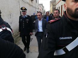 No, la vecchia favola dei &ldquo;salotti della borghesia&rdquo;, vi prego no...