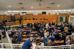 I giudici: &laquo;Olgettine sentite come testimoni? Grave errore della procura&raquo;