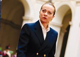 Giorgia Meloni, un ossimoro a Palazzo  Chigi. La presidente che governa dall&rsquo;opposizione