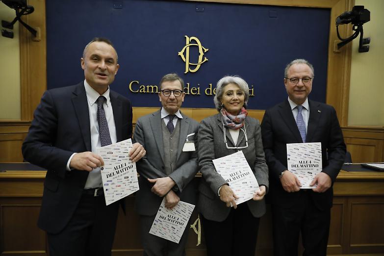 &ldquo;Alle 4 del mattino&rdquo;, il report di Costa sugli arresti nelle case in stile &ldquo;cileno&rdquo;