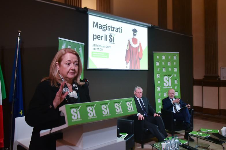 Cinquanta magistrati per il S&igrave;: la maratona oratoria a Roma